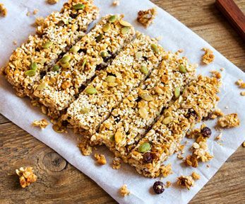 Puperta in cucina: Barrette fatte in casa ai cereali light