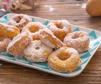 La ricetta dei donuts  soffici ciambelle da preparare a casa