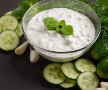 Come Fare la Salsa Tzatziki: ricette facili e gustose