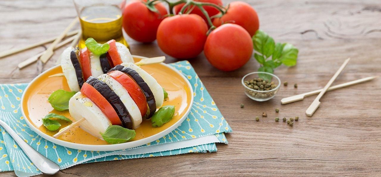 CAMBIA CAPRESE: UN PIATTO, MA TANTISSIME IDEE CAMBIA CAPRESE: UN PIATTO, MA TANTISSIME IDEE