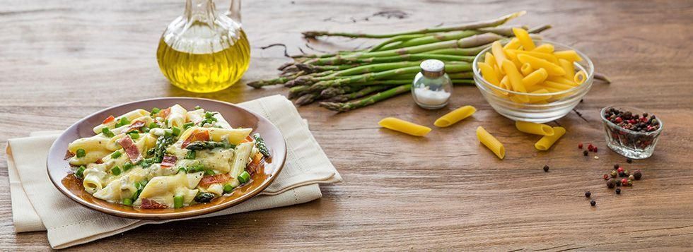 Mini farfalle con stracciatella al sugo ed asparagi per bambini - Blog di  dolcienonsoloalessandra