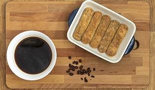 distribuite parte della crema e livellate distribuite parte della crema e livellate