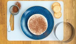 decorare il tiramisù senza uova con il cacao decorare il tiramisù senza uova con il cacao